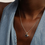 Maxi Iolith Charm